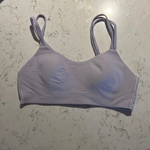 EUC Lululemon Like a Cloud bra Sz 8 in lavender
